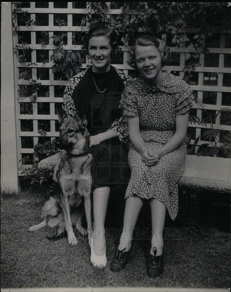 1936 Miss Muriel Stokes Betty Parker Boston - Historic Images