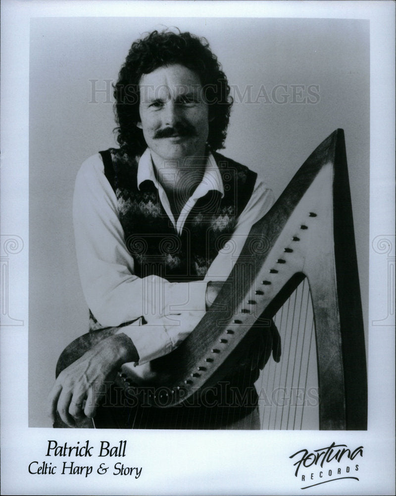 1989 Patrick Ball Celtic Harp Story harp - Historic Images