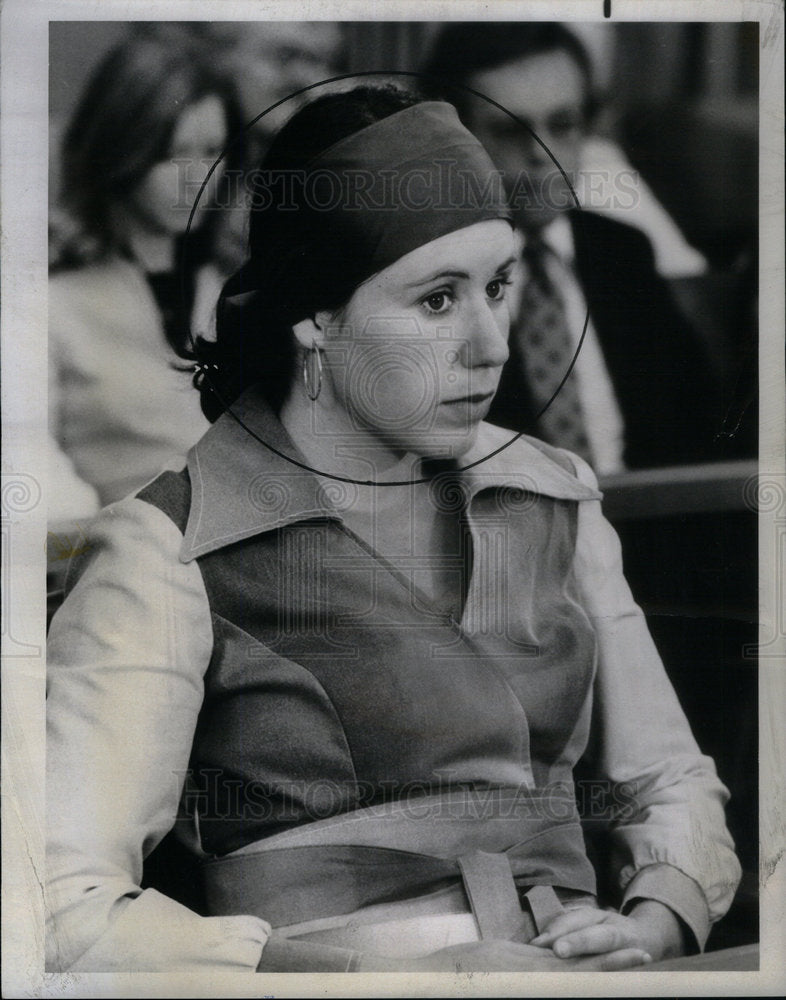 1975 Julie Deborah Kavner film voice artist - Historic Images
