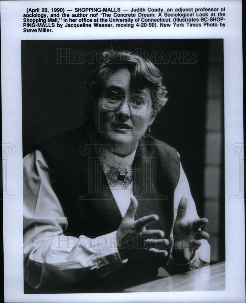 1990 Judith Coady, Author and Sociologist. - Historic Images