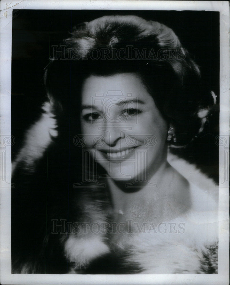 1971 Pamela MasonWear Divorce Luncehon - Historic Images