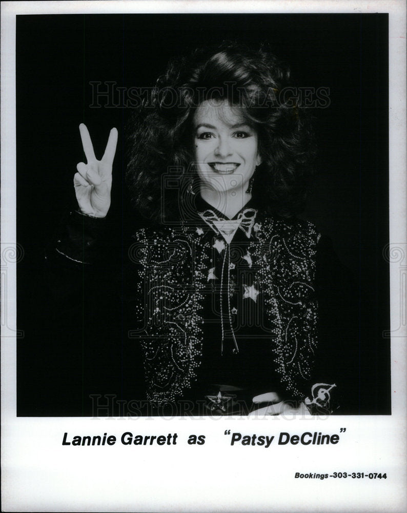 1994 Lannie Garrett Patsy Decline Paris - Historic Images