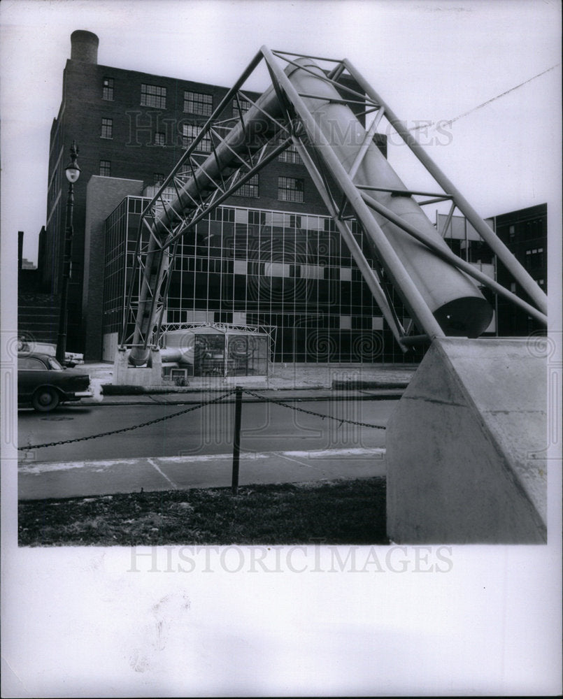 1962 Air Filtration Machine in Detroit. - Historic Images