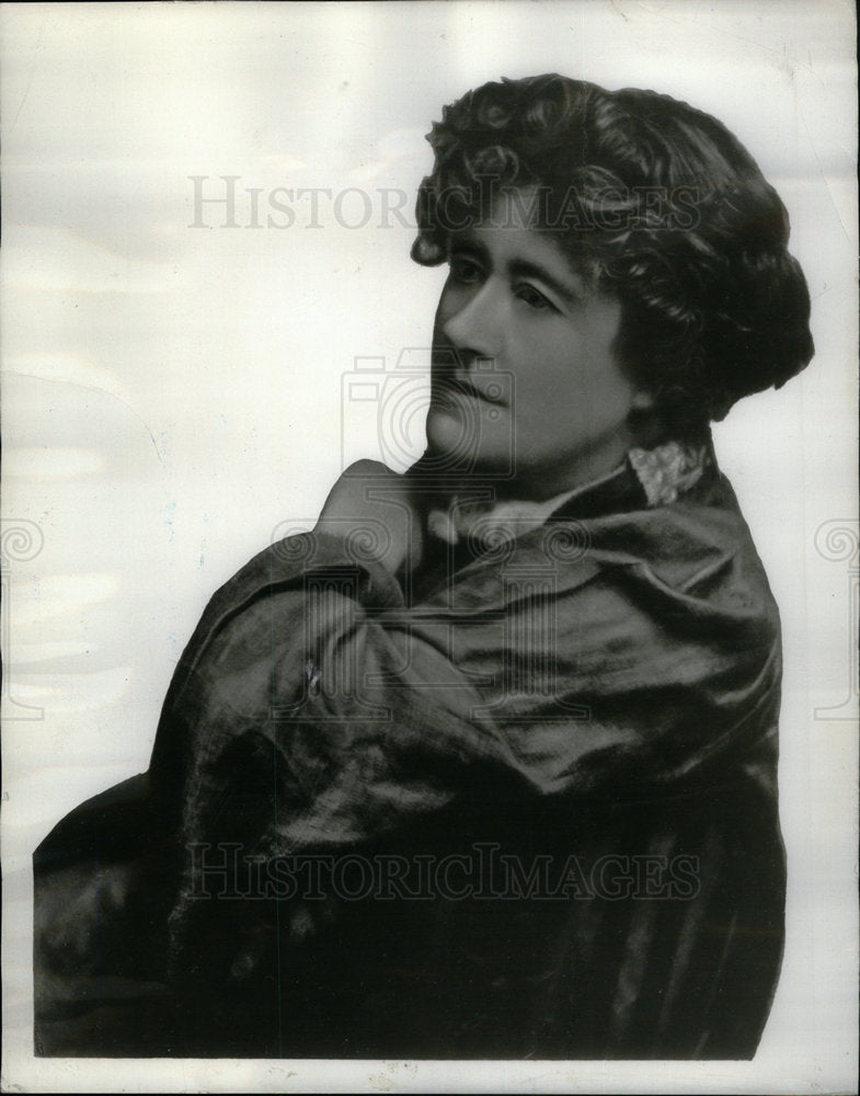 1932 New Book on Ellen Terry - Historic Images