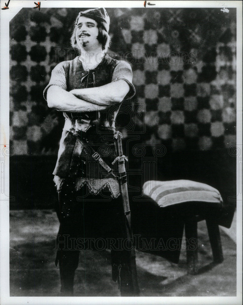 1991 Douglas Fairbanks in 1922's Robin Hood - Historic Images