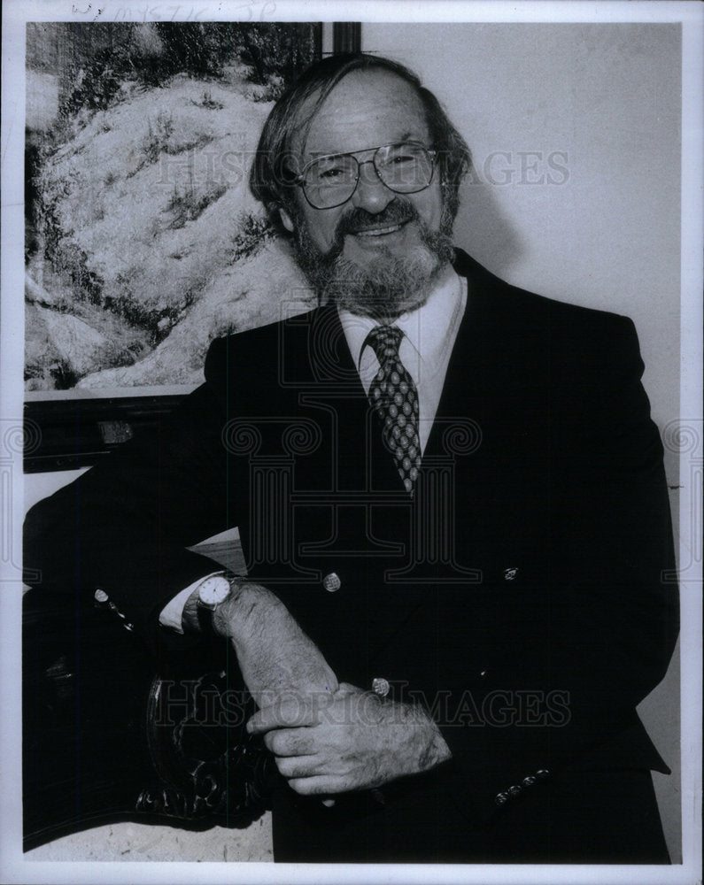 1984 Producer Stan Margulies Pose Photo - Historic Images