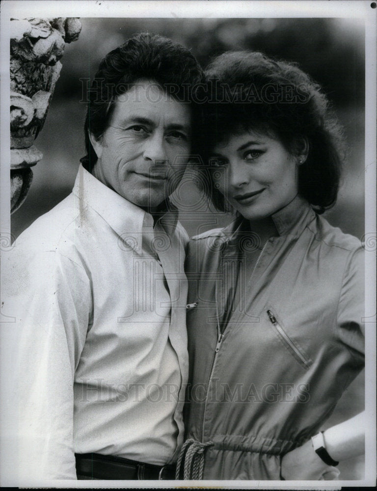 1981 Bill Bixby Lesley Anne Down Actor - Historic Images