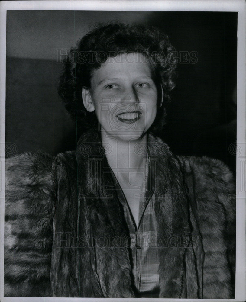 1949 Mrs. Florence Mabrey - Historic Images