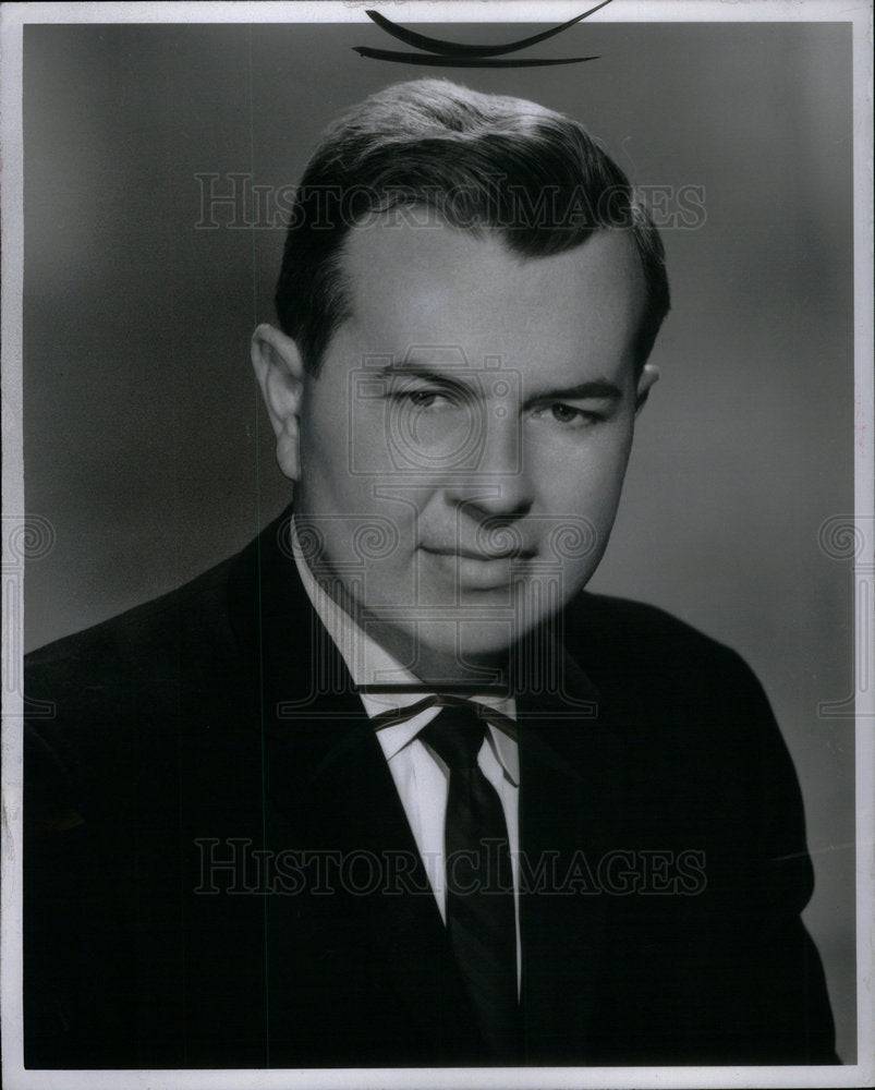 1965 William Jarrett Business Executive - Historic Images