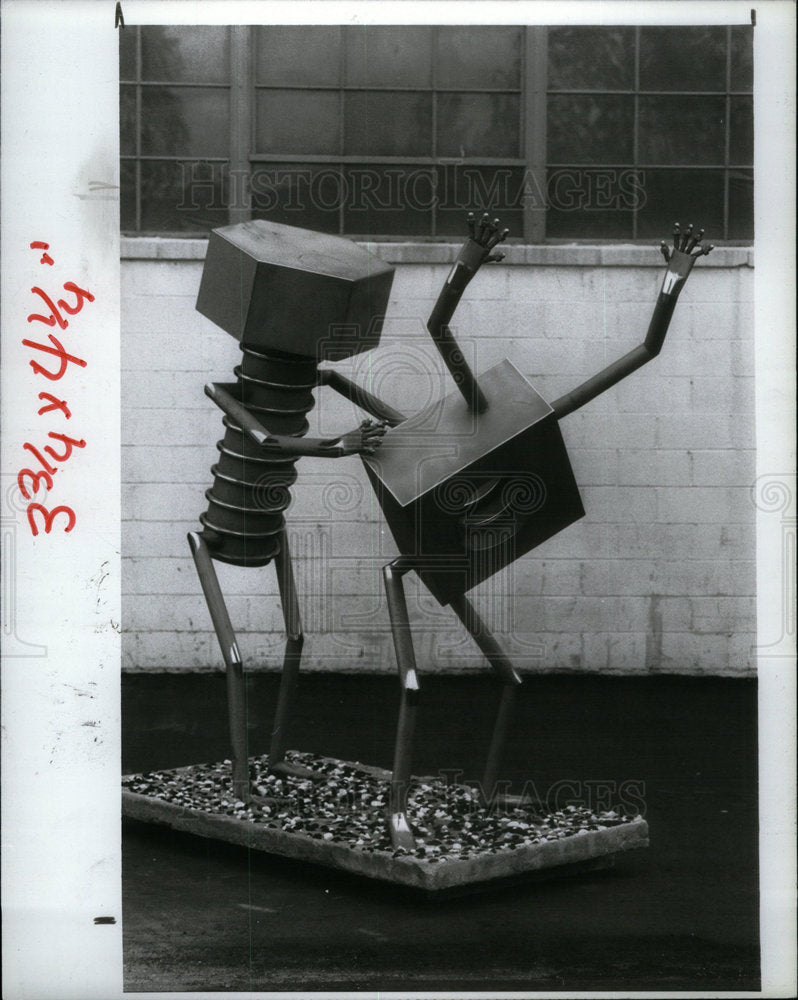 1988 Art Sculpture - Historic Images