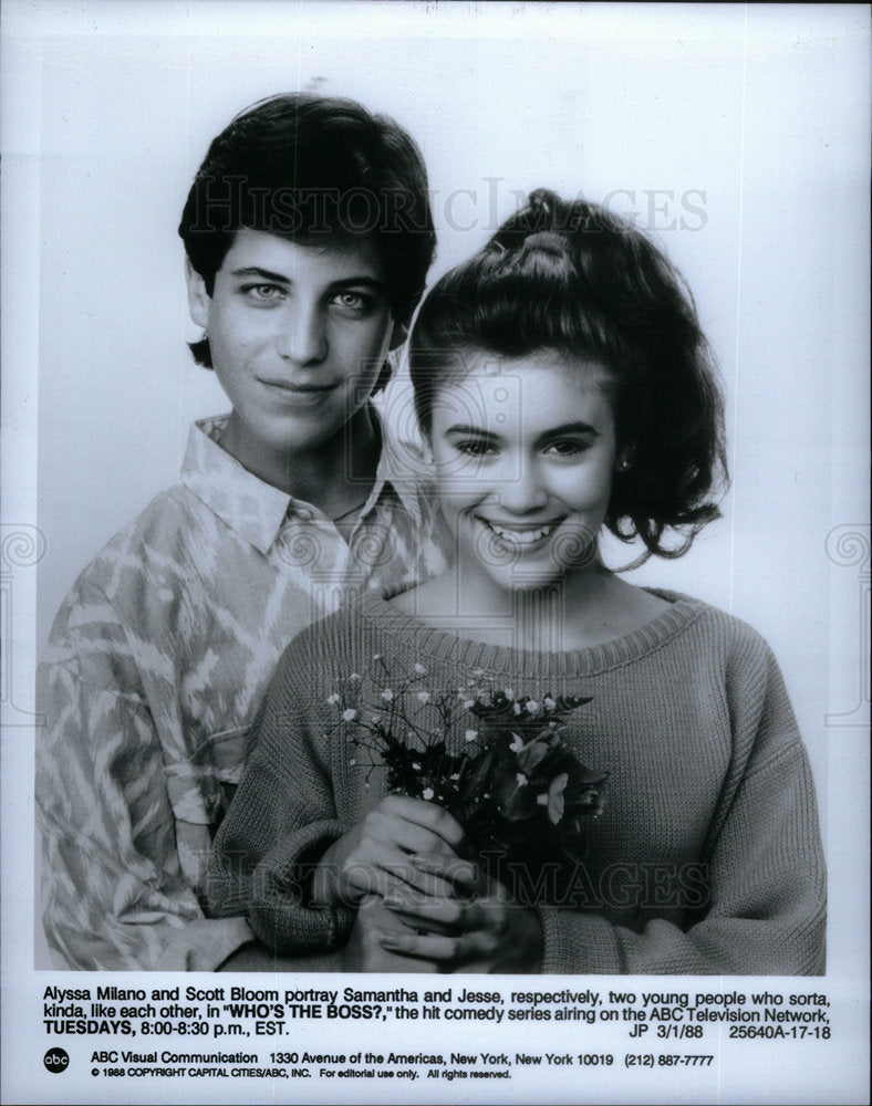 1992 Alyssa Milano and Scott Bloom &quot;Who&#39;s t - Historic Images