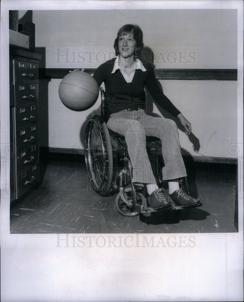 1974 Noreen Vollbach Wheelchair Basketball - Historic Images