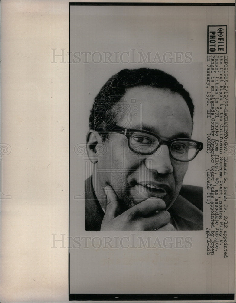 1977 Wiley W. Manuel first black associate - Historic Images