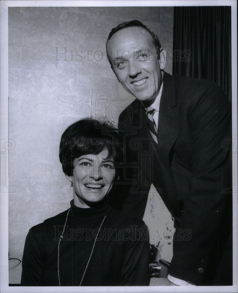 1968 Richard Maher With Wife Mary Jane - Historic Images