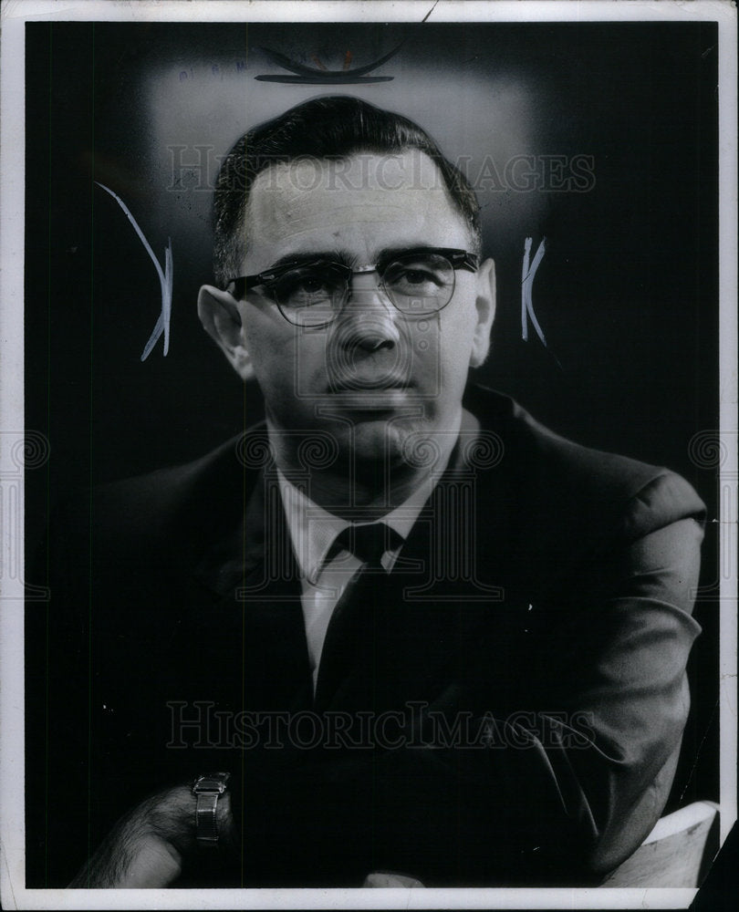 1966 Dr Philip Mason educator and archivist - Historic Images