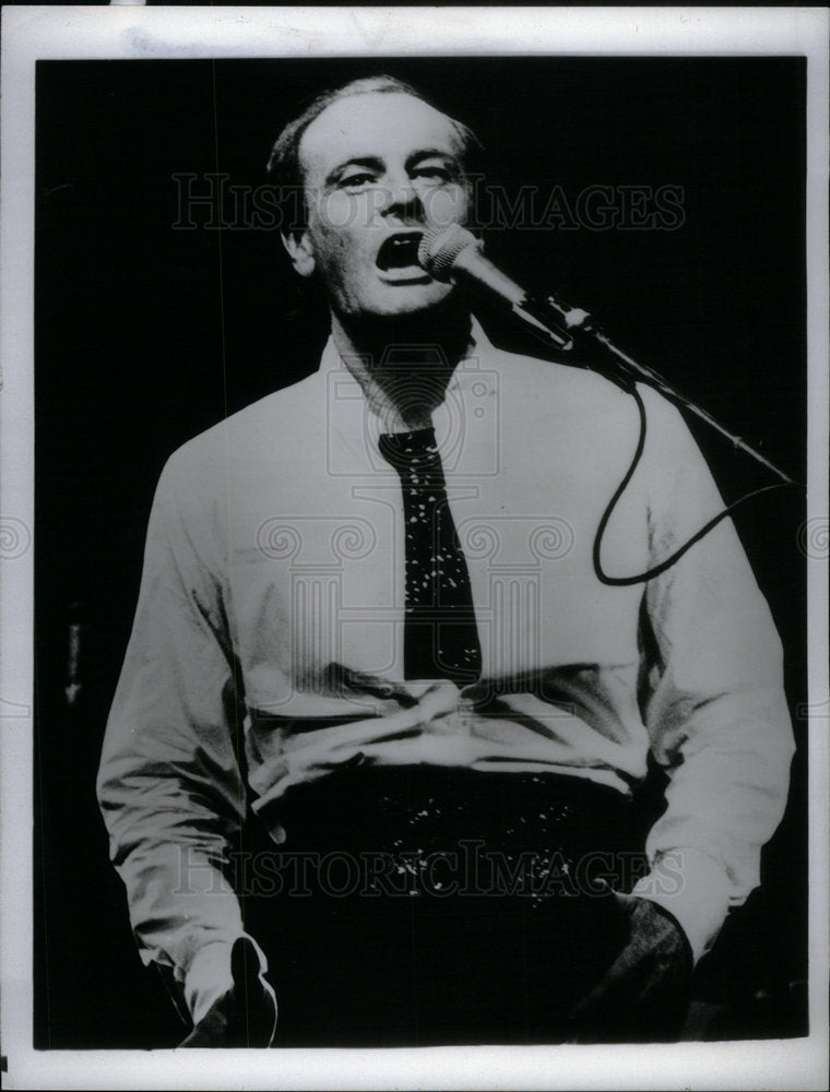 1981 Singer Peter Allen - Historic Images