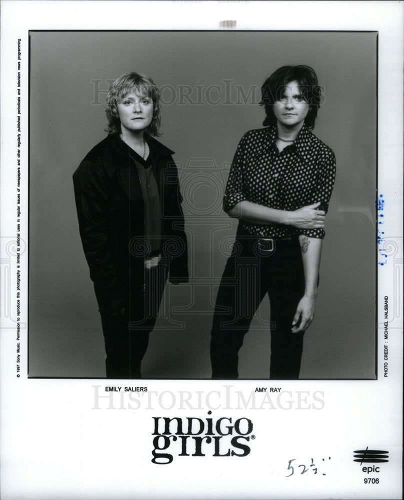 1997 Emily Saliers Amy Ray &quot;Indigo Girlds&quot; - Historic Images