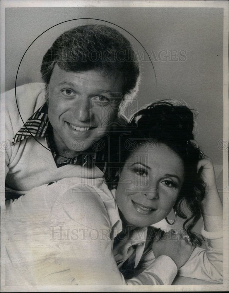 1975 Steve Lawrence Eydie Gorne ceremony - Historic Images