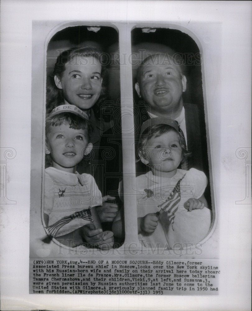 1953 Press Photo Eddy Gilmore Russian New York Family - Historic Images