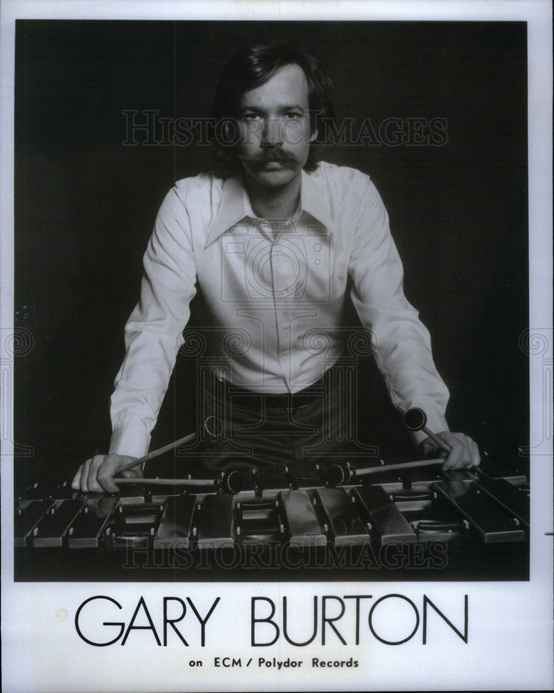 1977 Press Photo Singer Gary Burton. - Historic Images