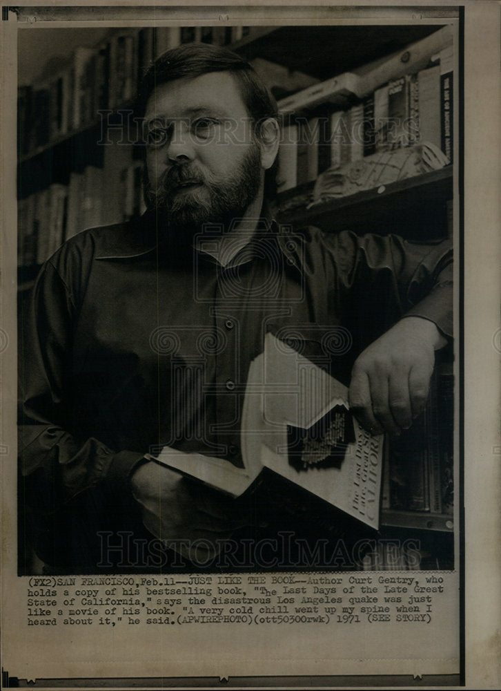 1971 Press Photo Last Days Author Curt Gentry - Historic Images