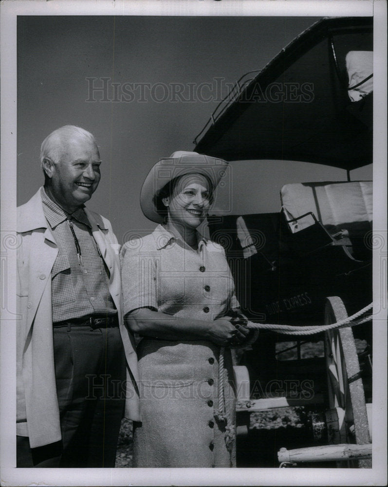 1954 Press Photo Picture of Fred Lake. - Historic Images