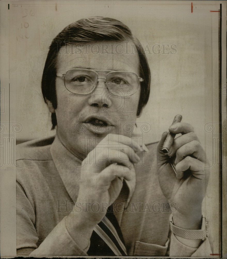 1973 Press Photo Day James Administrator Safety - Historic Images