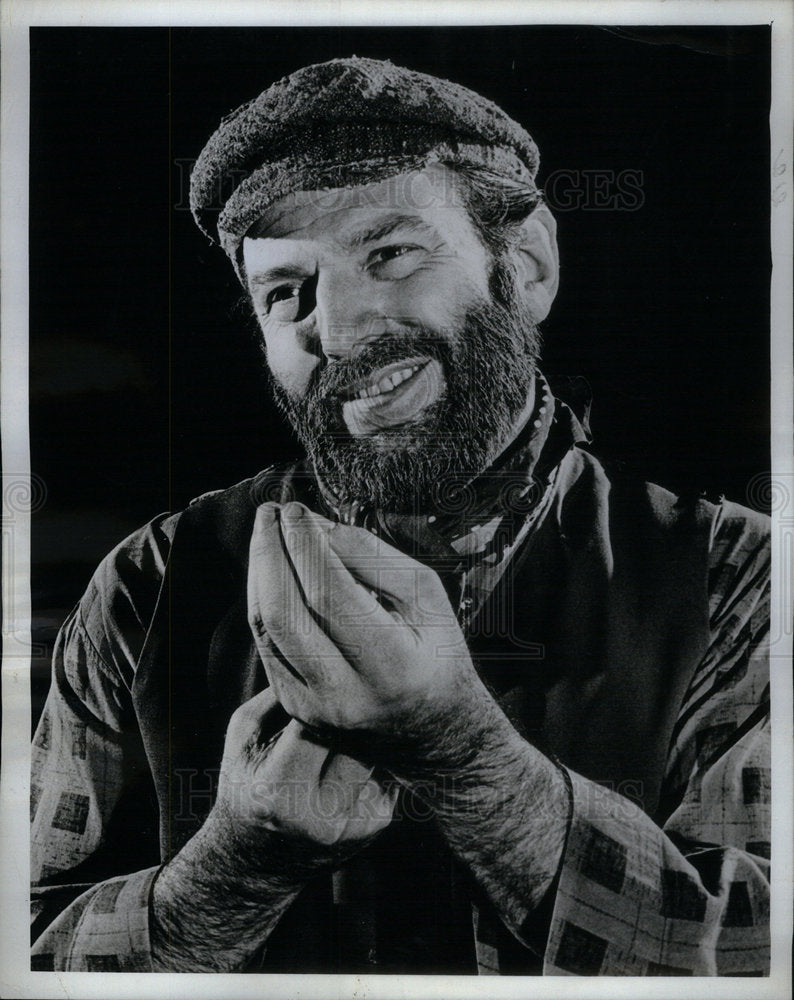 1968 Press Photo Theodore Meir Bikel Actor Folk singer - Historic Images