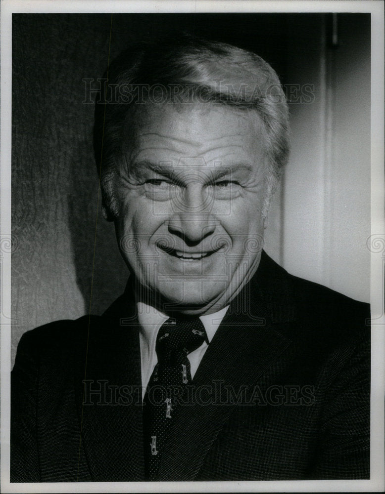 1975 Press Photo Edward Albert Heimberger Jane Wyman - Historic Images