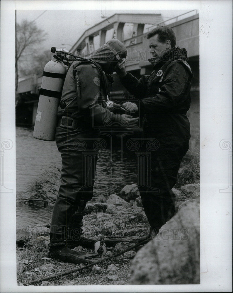 1992 Press Photo Sgt David Lakey Greg Toole police case - Historic Images