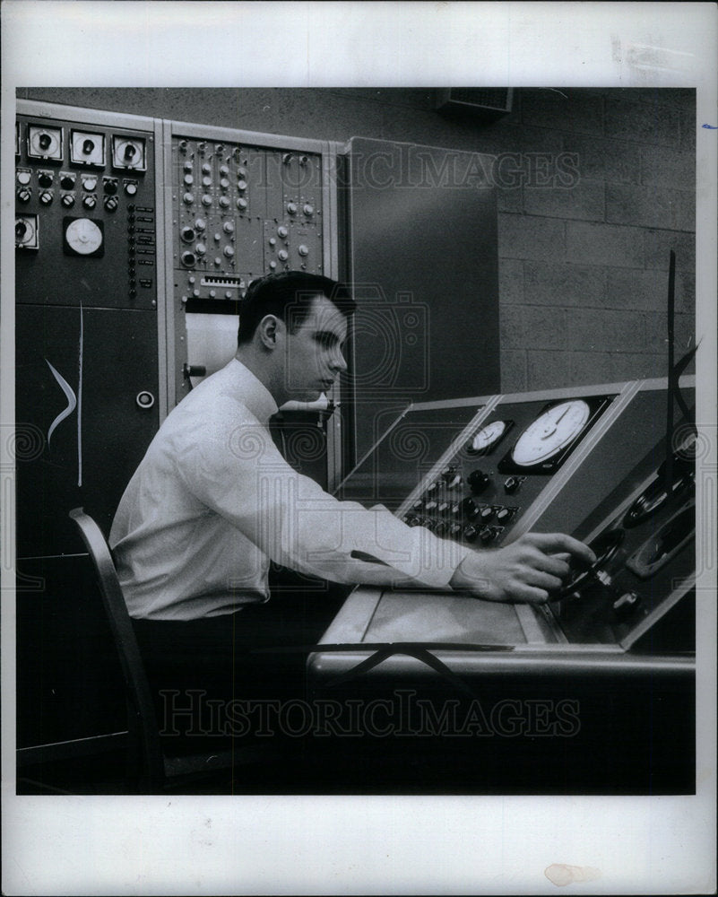 1962 Press Photo William Campbell University Michigan - Historic Images