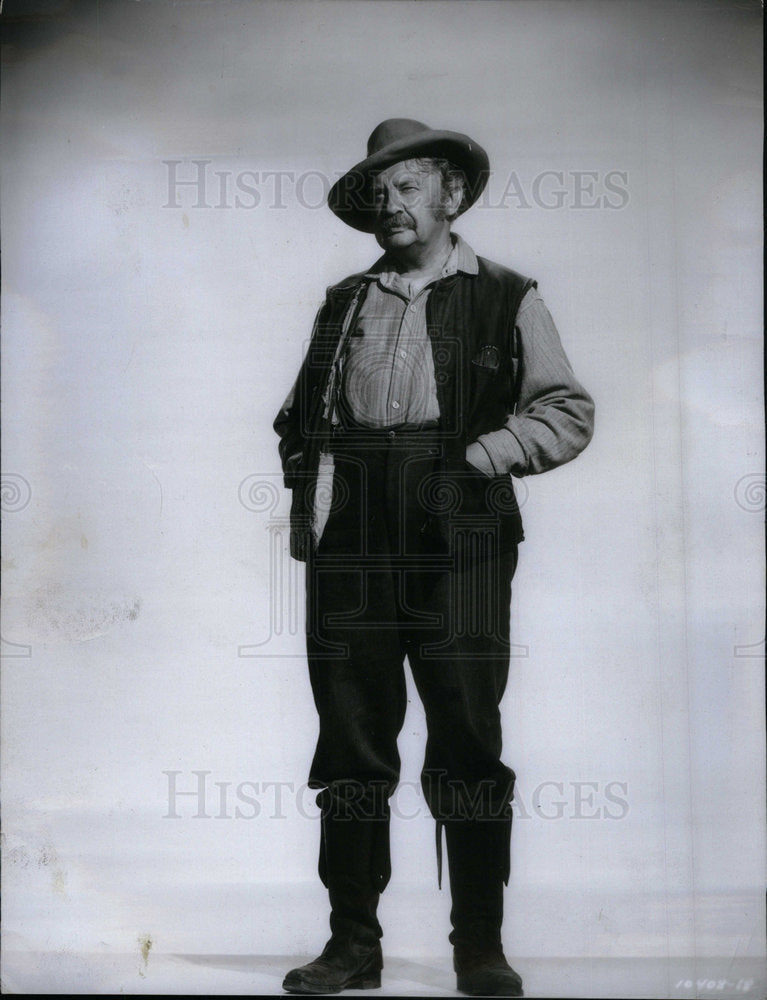 1955 Press Photo Jean Hersholt Actor Run For Cover - Historic Images