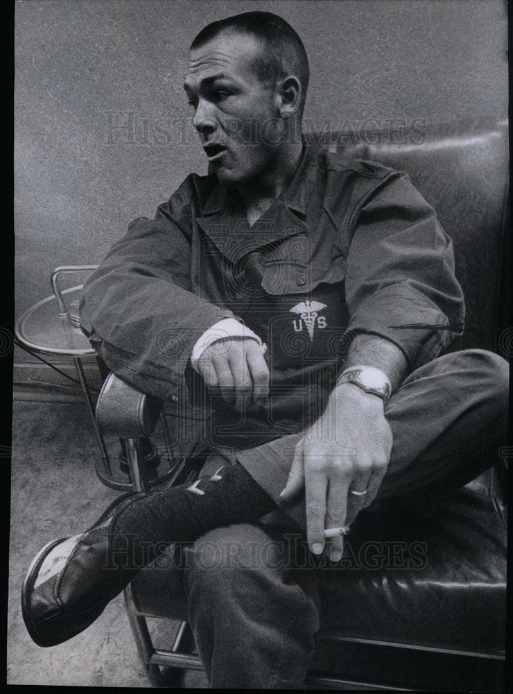 1965 Press Photo Capt Jo Johnson US Army pilot combat - Historic Images