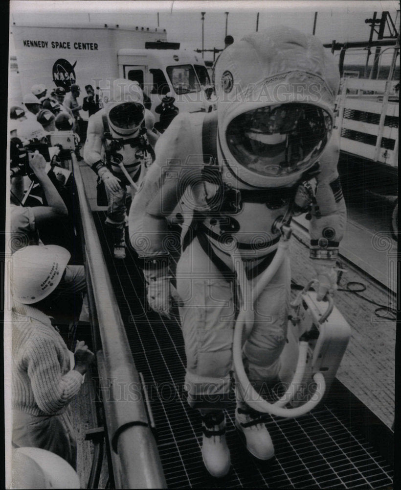 1965 Press Photo Gemini Space Crew Ramp Spacecraft - Historic Images