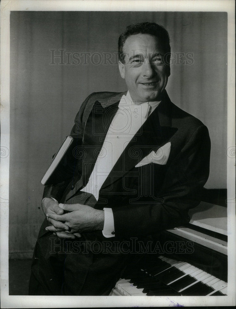 1964 Press Photo Victor Borge - Historic Images