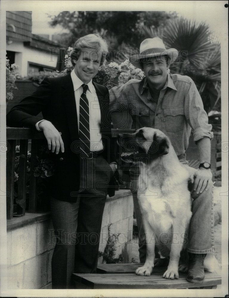 1982 Press Photo Jameson Parker Gerald McRaney Marlowe - Historic Images