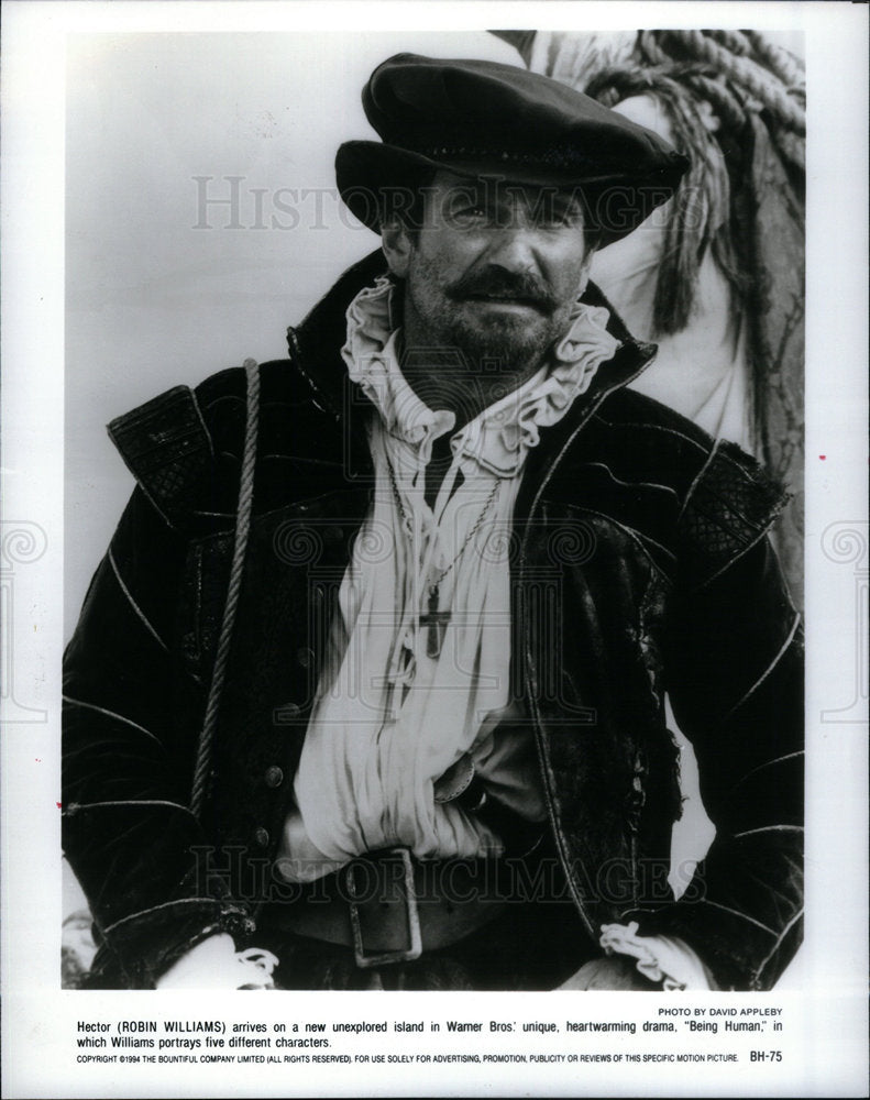 1994 Press Photo Hector Robin Williams Being Human - Historic Images