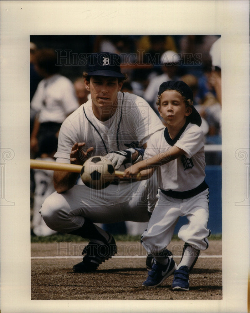 1986 Press Photo Alan Trammell Matthew Parrish Lanes - Historic Images