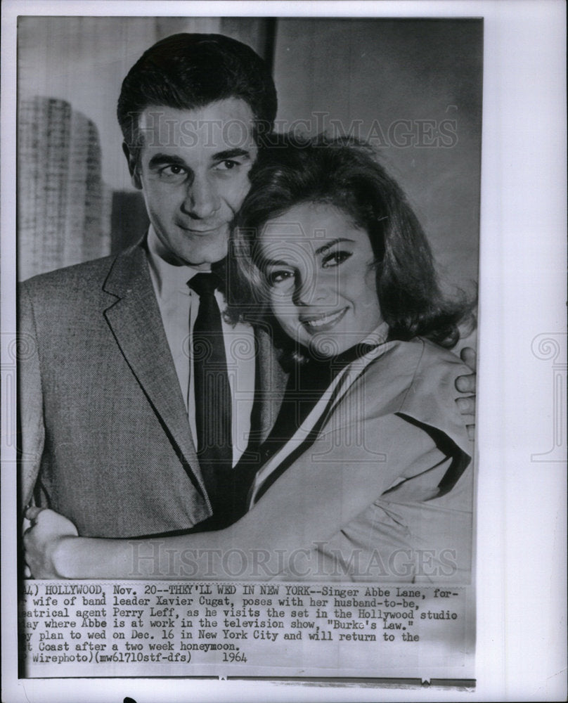 1964 Press Photo Abbe Lane Actress Perry Leff Agent - Historic Images