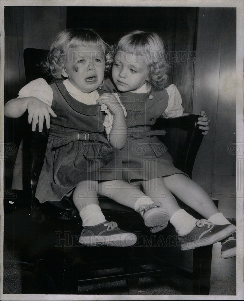 1956 Press Photo Brenda Alberta children Edward Chicago - Historic Images