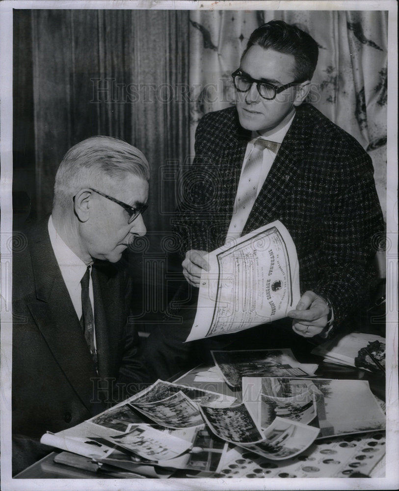 1957 Press Photo Lawrence Bailey Frank Rathbun Lincoln - Historic Images