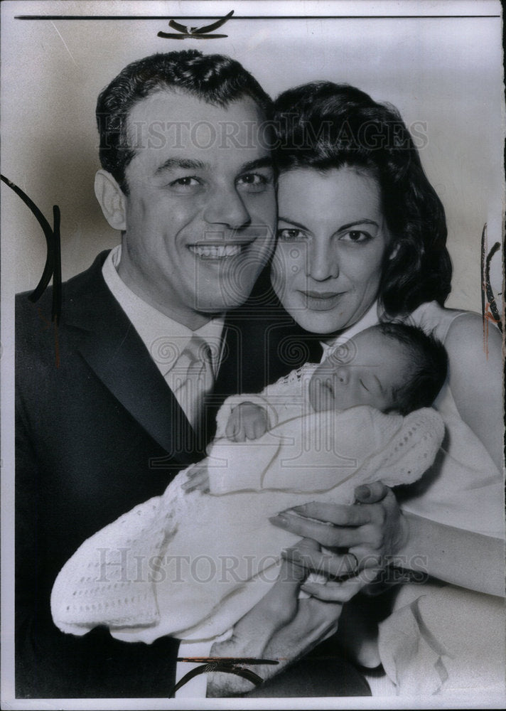 1961 Press Photo  Julius LaRosa Maria Lucia Rory Baby - Historic Images