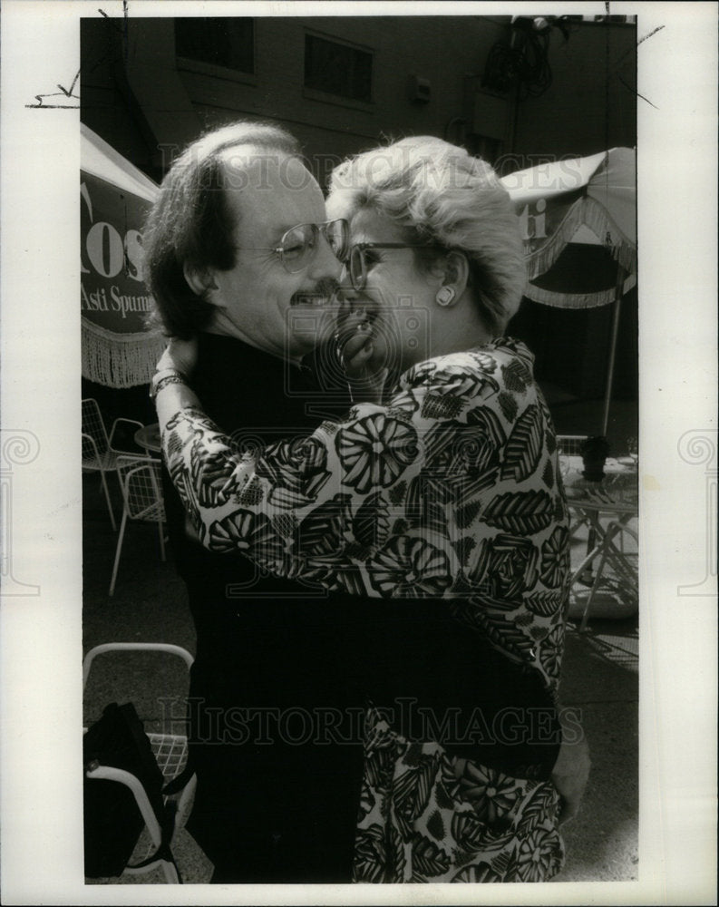 1986 Press Photo Radio Hostess Raphael With Husband - Historic Images