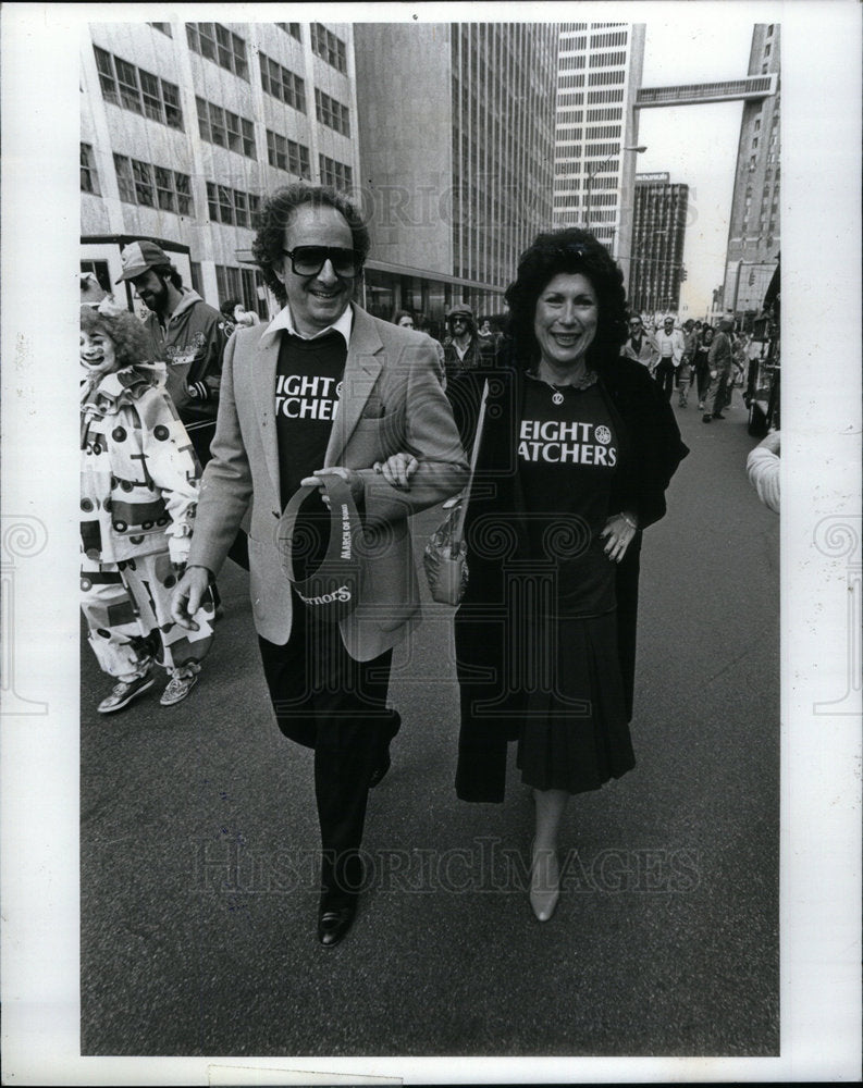 1981 Press Photo Floune Marl Rose Weight - Historic Images