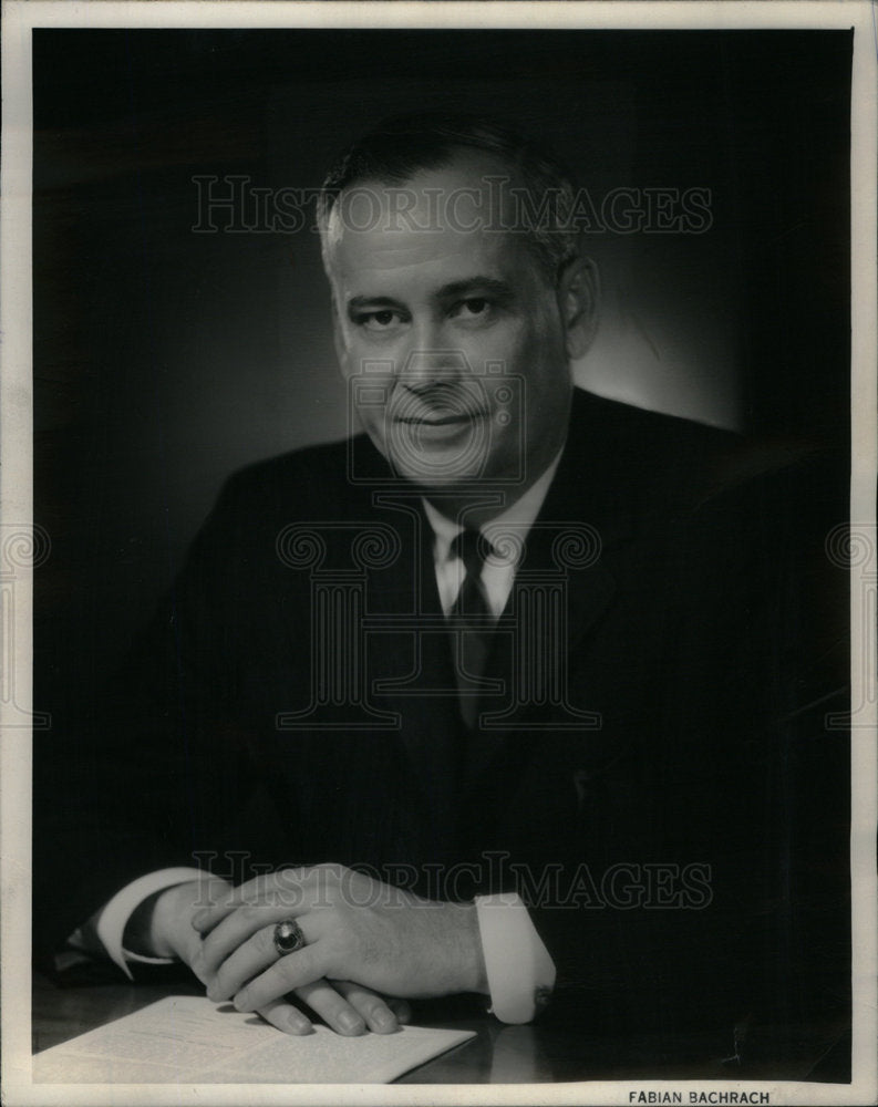 1970 Press Photo Tourism Council VP Bill Toohey - Historic Images