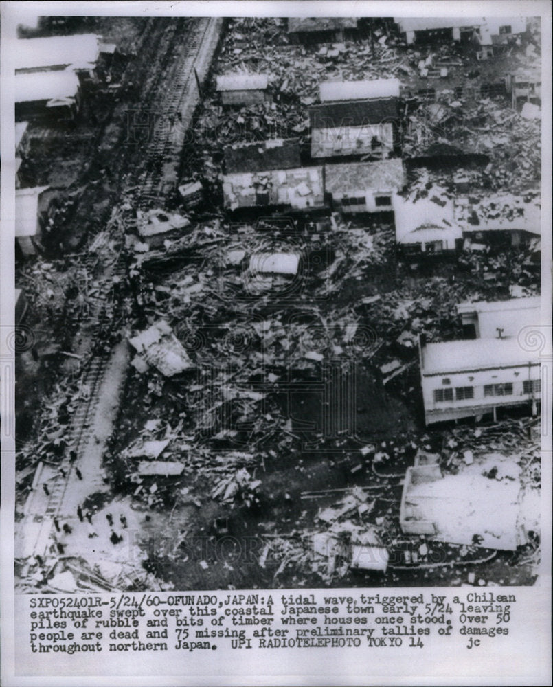 1960 Press Photo Chilean Earthquake Coastal Tidal Wave - Historic Images