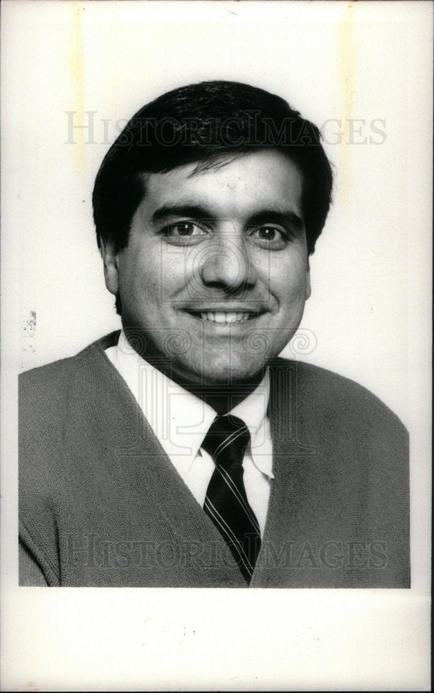 1987 Press Photo Ypsilanti High Coach Bill Giarmo - Historic Images