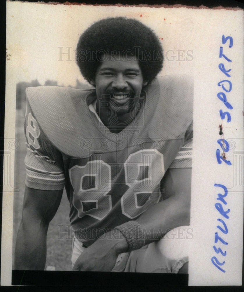 Press Photo Detroit Lions Charlie Sanders Tight End - Historic Images