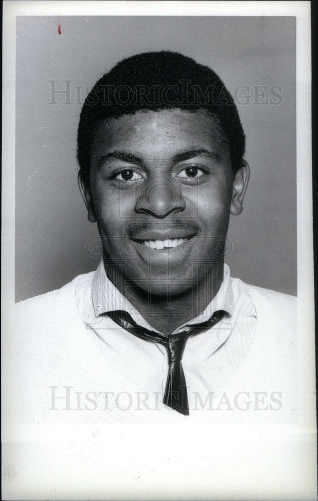 1984 Press Photo Tony Boles All-Suburban John Glenn MI - Historic Images