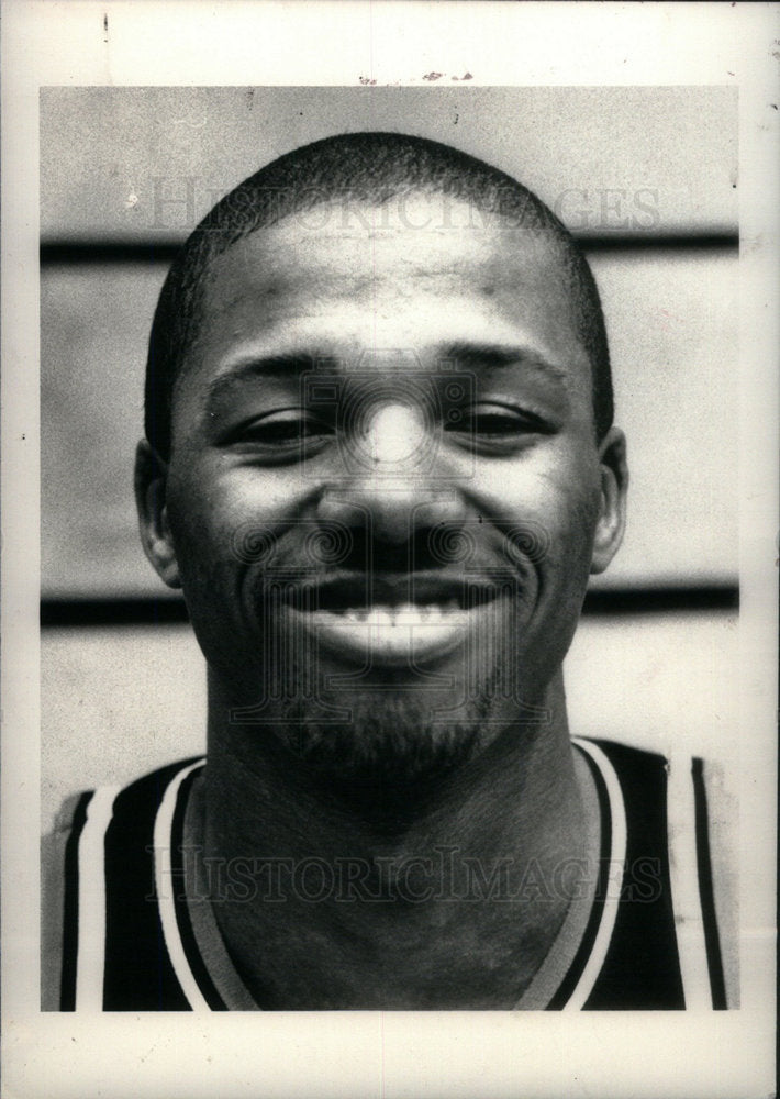 Press Photo Highland Park Guard Lymon De Preist - Historic Images